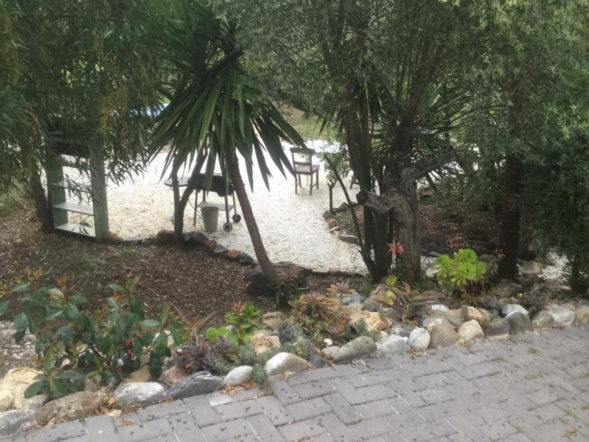 Finca El Rio, The Studio Self Catering With Pool And Hydrotherapy Jacuzzi Set In Beautiful Gardens, Guaro Bagian luar foto