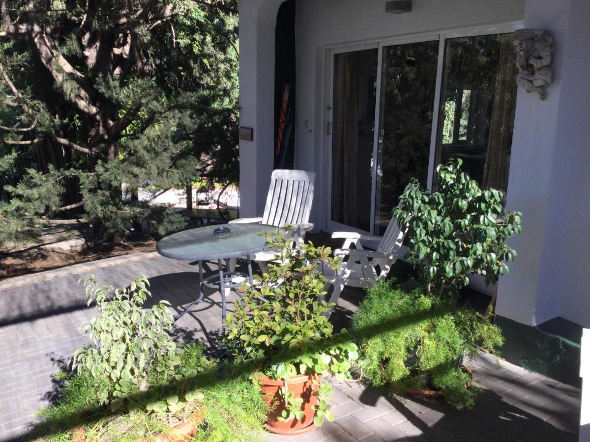 Finca El Rio, The Studio Self Catering With Pool And Hydrotherapy Jacuzzi Set In Beautiful Gardens, Guaro Bagian luar foto